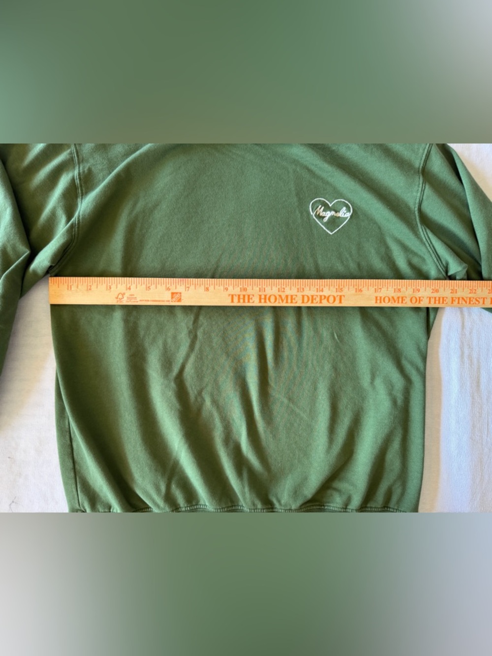 Magnolia Embroidered Heart Sweatshirt Sage Green Crewneck Womens Medium‎ - Picture 4 of 7